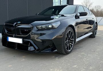 BMW M5 8.500 km 139.800 &euro; Salzweg 94121
