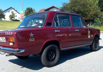 Lada 1200 64.998 km 6.100 &euro; Passau 94034