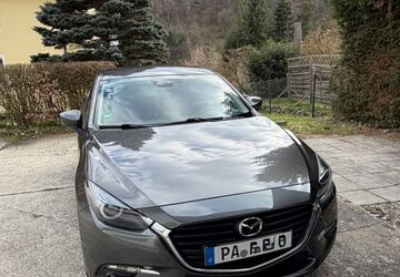 Mazda 3 114.000 km 12.490 &euro; Passau 94034
