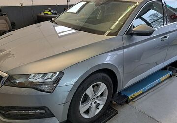 Skoda Superb 106.799 km 15.490 &euro; Neuburg am Inn 94127