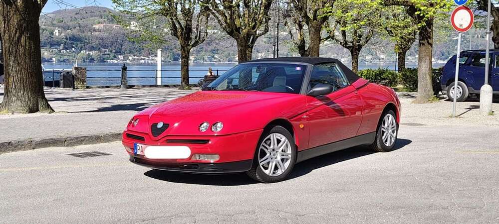 Alfa Romeo Spider 160.000 km 2.500 &euro; Bad Griesbach i.Rottal 94086