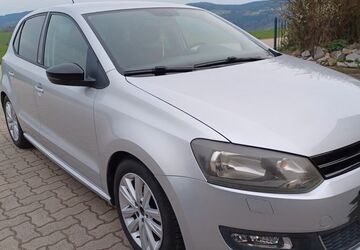 VW Polo 141.100 km 5.300 &euro; Untergriesbach 94107